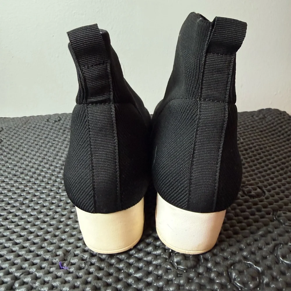 DKNY‎ Women's Black Sock Ankle Boots